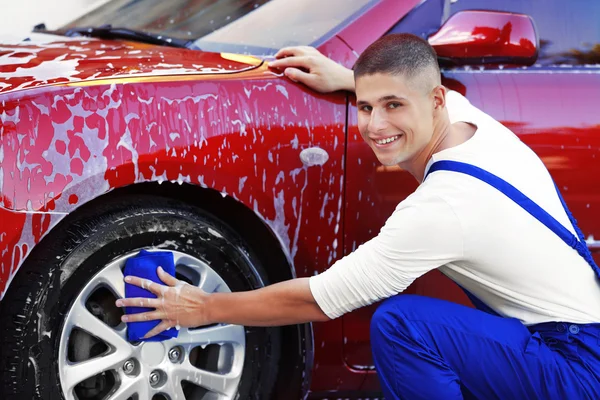 Militair wassen van een auto — Stockfoto