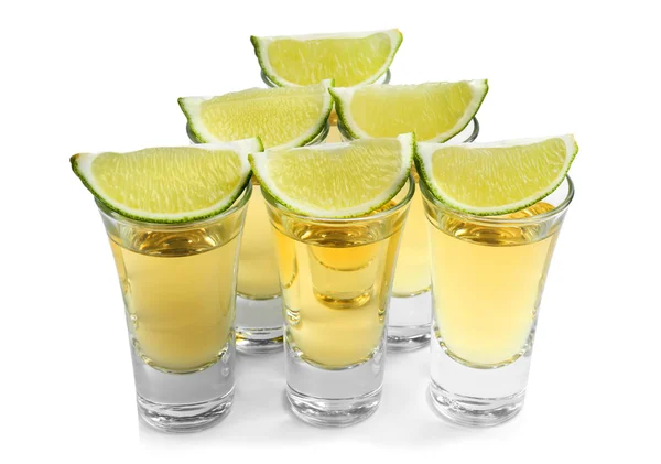 Tequila de ouro com limão — Fotografia de Stock