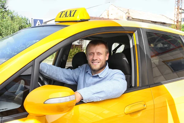 Handsome taxi driver — Stock Photo, Image