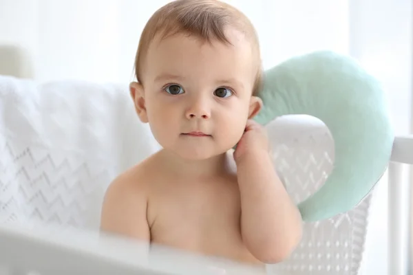 Menino bonito — Fotografia de Stock