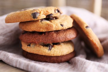 yulaf bisküvi çikolata ile