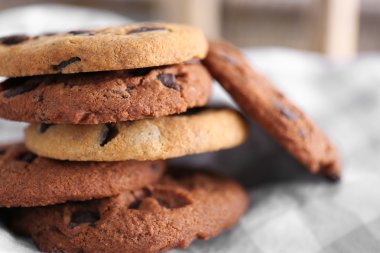 yulaf bisküvi çikolata ile