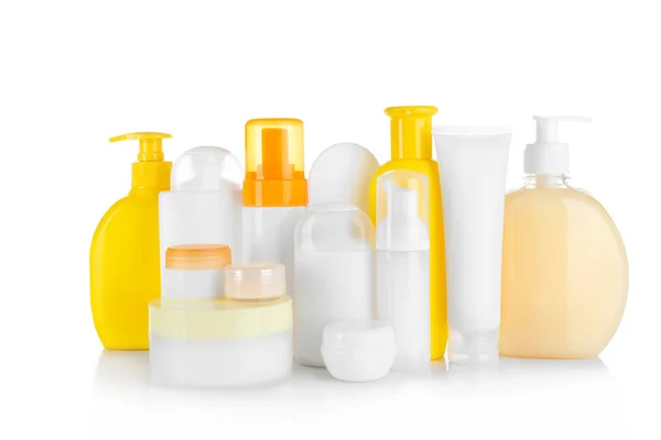 Flaconi cosmetici diversi — Foto Stock