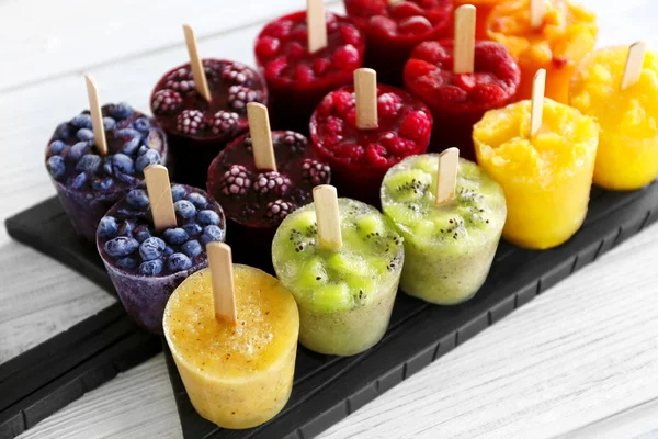 Gelato di frutta saporito — Foto Stock