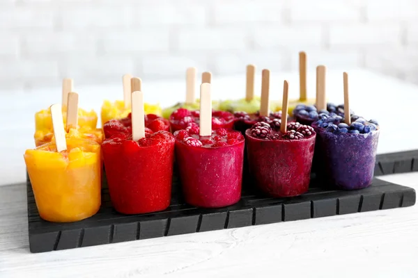 Sabroso helado de frutas — Foto de Stock