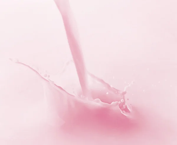 ミルクセーキ、色のしぶき — ストック写真