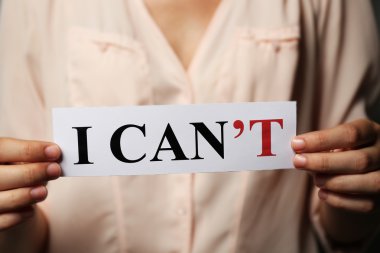 Kadın holding ifade yapamam