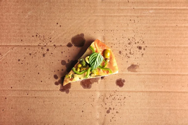 Vegetáriánus pizza szelet — Stock Fotó