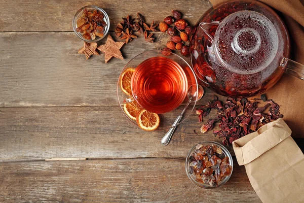 Ingrediënten voor het drinken van de thee — Stockfoto