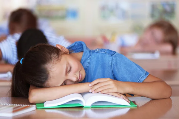 Écolière Fatiguée Classe Sur Leçon — Photo