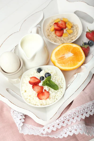 Delicious breakfast on table, close up — Stock Photo, Image