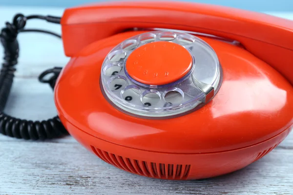 Telefono rosso retrò, da vicino — Foto Stock