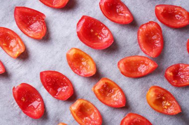 domates kurutma tepsisi, yakın çekim üzerinde