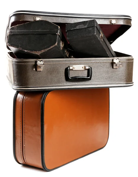 ヴィンテージ古い旅行スーツケース、白で隔離されます。 — ストック写真