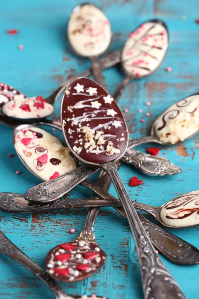 勺子与美味的巧克力 — 图库照片