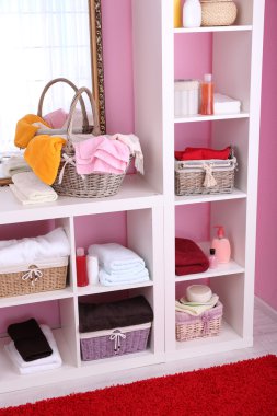 banyo rafları 