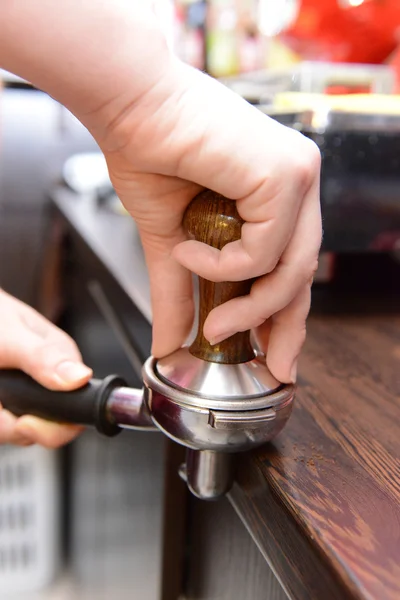 Woman preparing coffee, close up — Stock Photo, Image