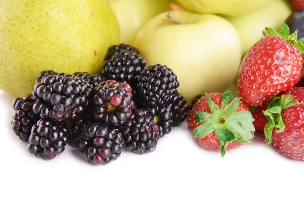 Rijpe smakelijke vruchten — Stockfoto