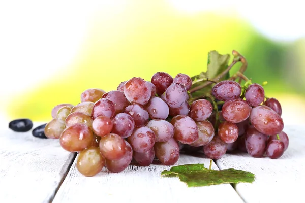 Bunch of ripe grape — Stock Photo, Image