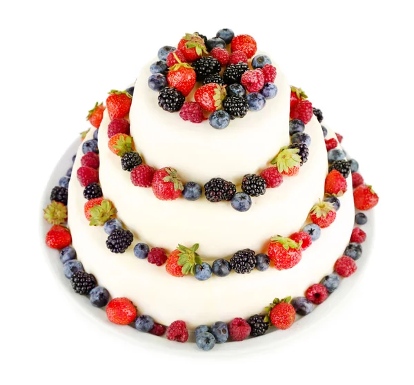 Krásný svatební dort s ovocem, izolované na bílém — Stock fotografie