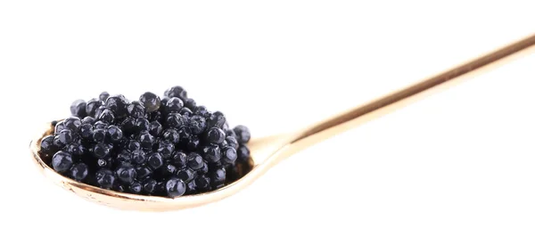 Schwarzer Kaviar im Löffel isoliert auf weißem — Stockfoto
