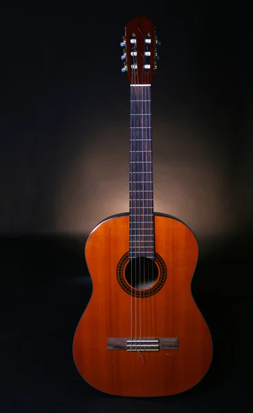 Guitar on dark background — Stock Photo, Image