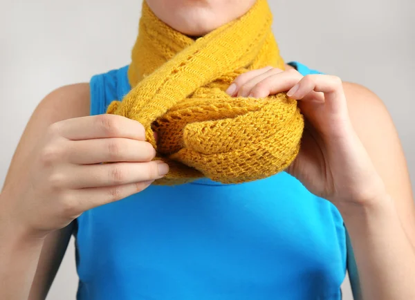 Woman wearing scarf close up — Stock Photo, Image