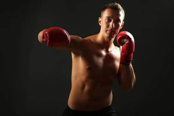 Young muscular sportsman — Stock Photo, Image