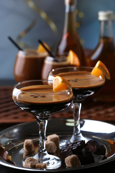 Espresso cocktail serveras på bord — Stockfoto