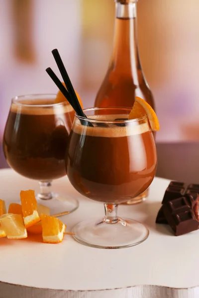 Espresso cocktail serveras på bord — Stockfoto