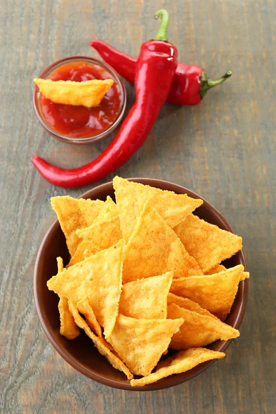 Tasty nachos, red tomatoes and chili pepper — Stock Photo, Image
