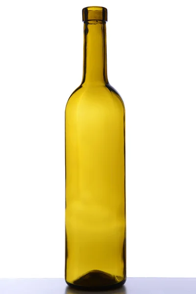 Άδειο γυάλινο μπουκάλι απομονωμένο σε λευκό — Φωτογραφία Αρχείου