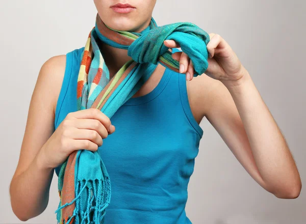 Woman wearing scarf — Stock Photo, Image