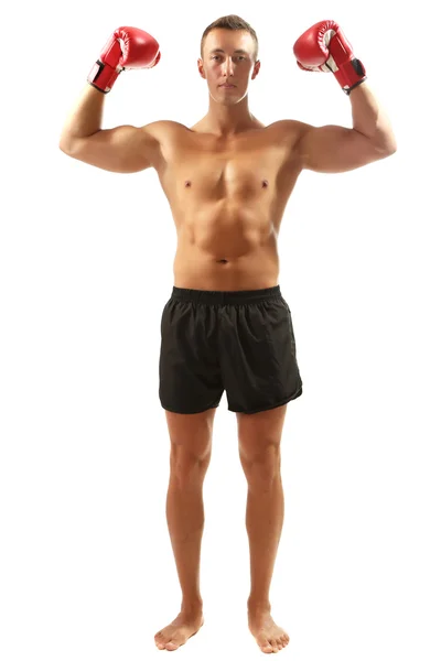 Guapo joven deportista muscular con guantes de boxeo aislados en blanco —  Fotos de Stock