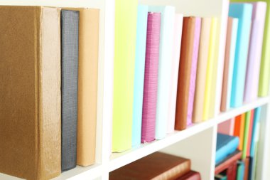 el malzeme çekme kitap kütüphane