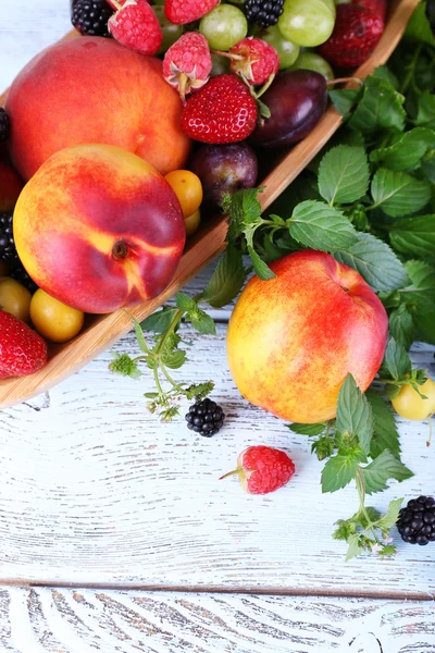 異なる果実と果実 — ストック写真