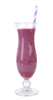 beyaz izole lezzetli berry kokteyl