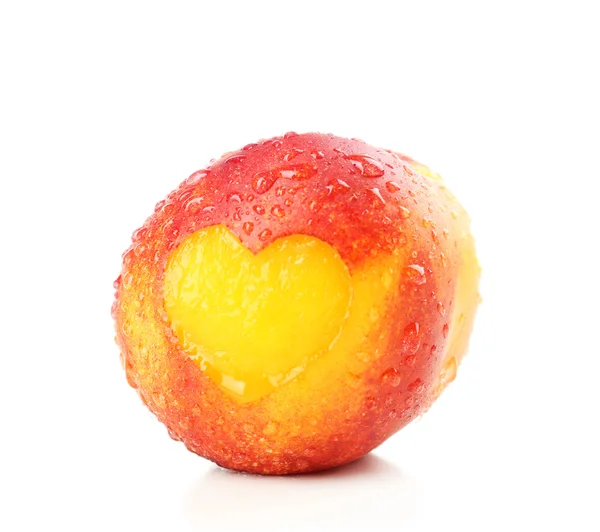 心与白色隔离的桃子 — 图库照片