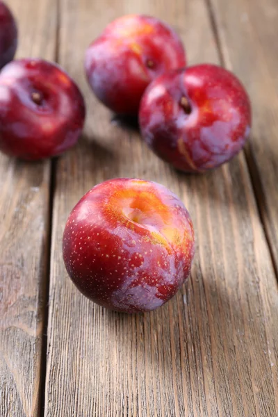 Sweet ripe plums — Stock Photo, Image