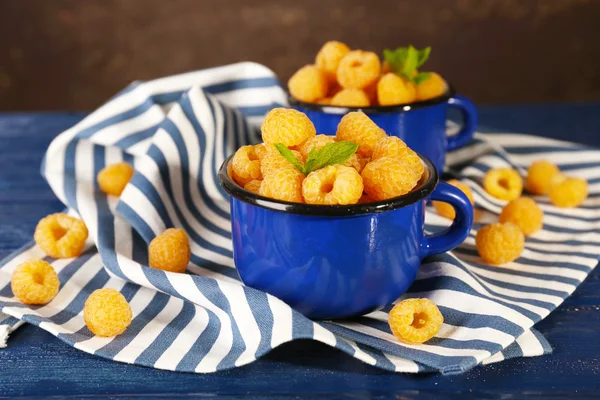 Yellow raspberries — Stock Photo, Image