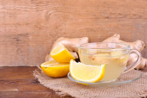 Ginger drink and lemon — Stock Photo, Image