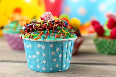 Lezzetli doğum günü kekleri