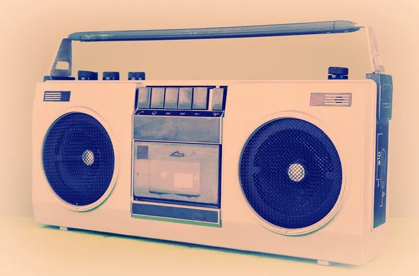 Grabadoras de cassette historia | vista frontal de un reproductor de