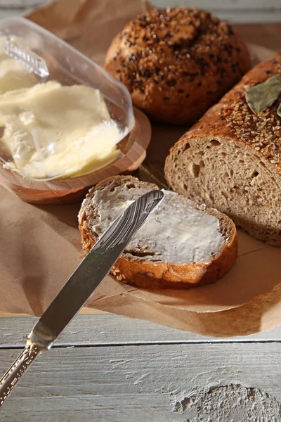 Pane al forno e pane tostato — Foto Stock