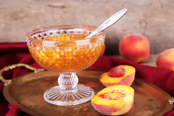 Вкусный абрикосовый джем — стоковое фото