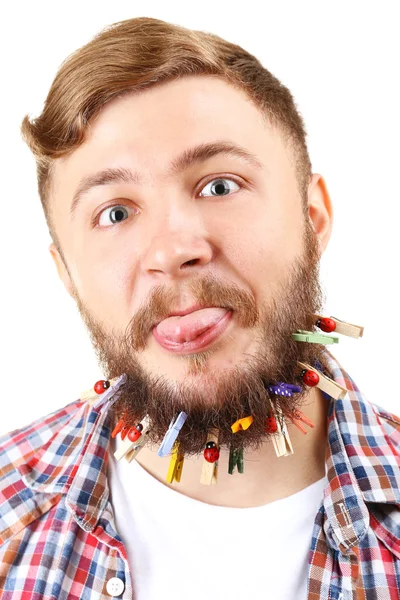 Clothespins 흰색 절연의 수염과 잘생긴 남자의 초상화 — 스톡 사진