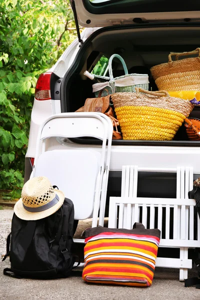 Bolsas en el baúl — Foto de Stock