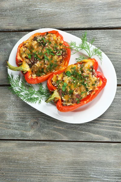 Stuffed red peppers — Stock Photo, Image