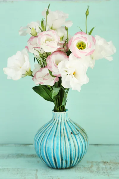 Flores de eustoma — Fotografia de Stock