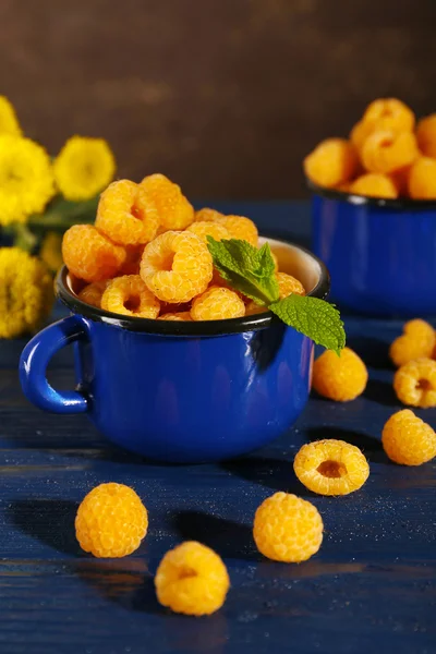 Yellow raspberries — Stock Photo, Image